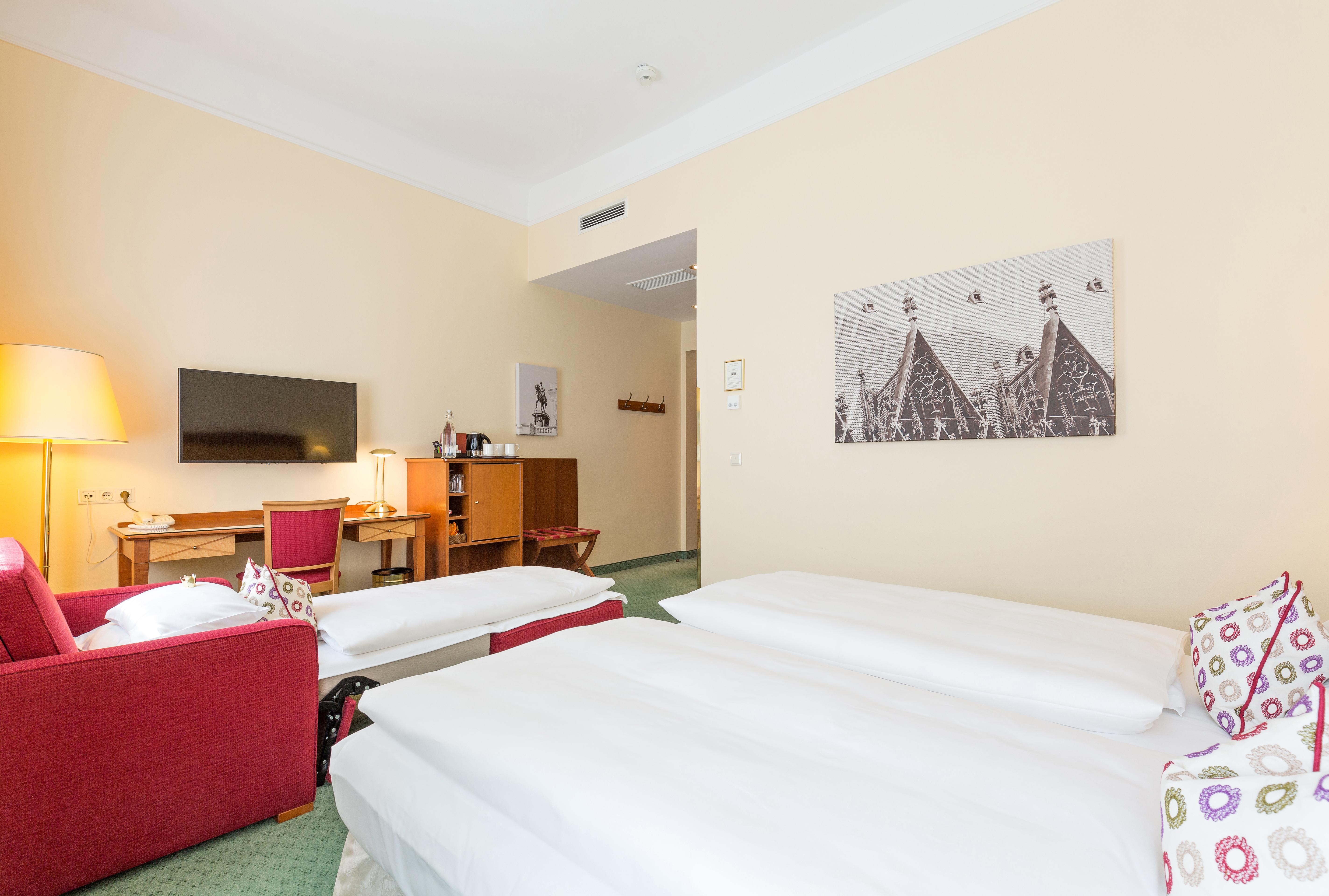 Hotel Kaiserhof Wien Екстер'єр фото