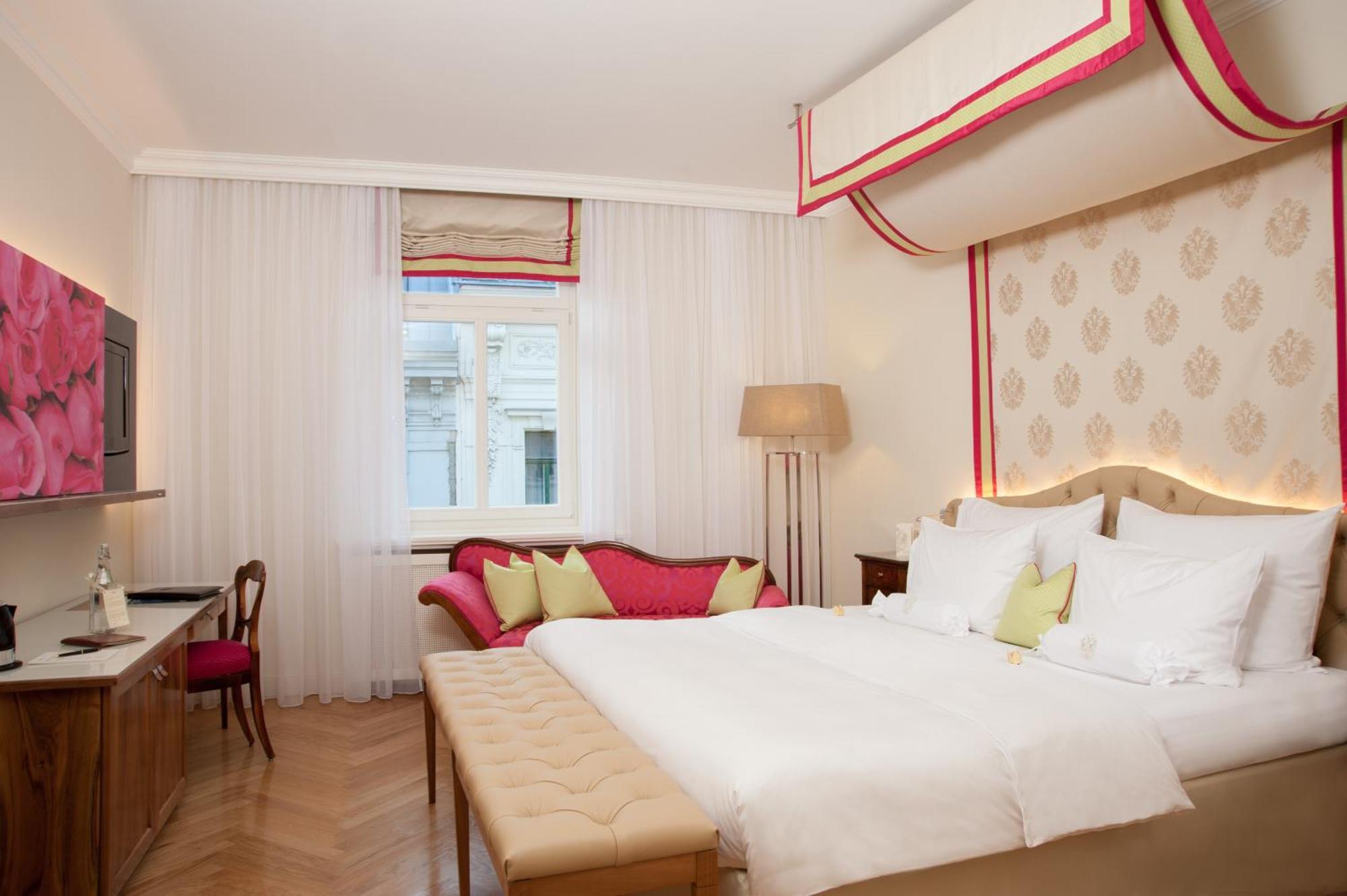 Hotel Kaiserhof Wien Екстер'єр фото